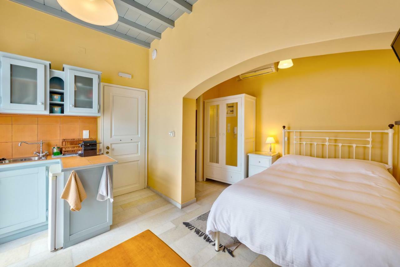 Island Of Luxury Apartments エルムポリ エクステリア 写真