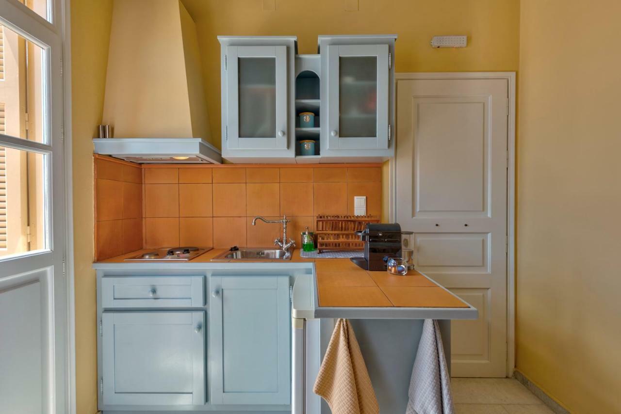 Island Of Luxury Apartments エルムポリ エクステリア 写真