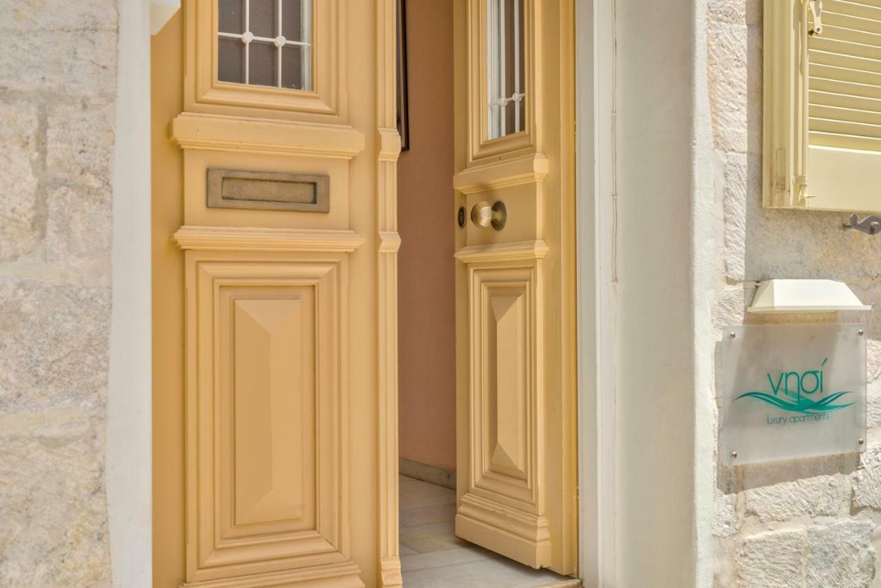 Island Of Luxury Apartments エルムポリ エクステリア 写真